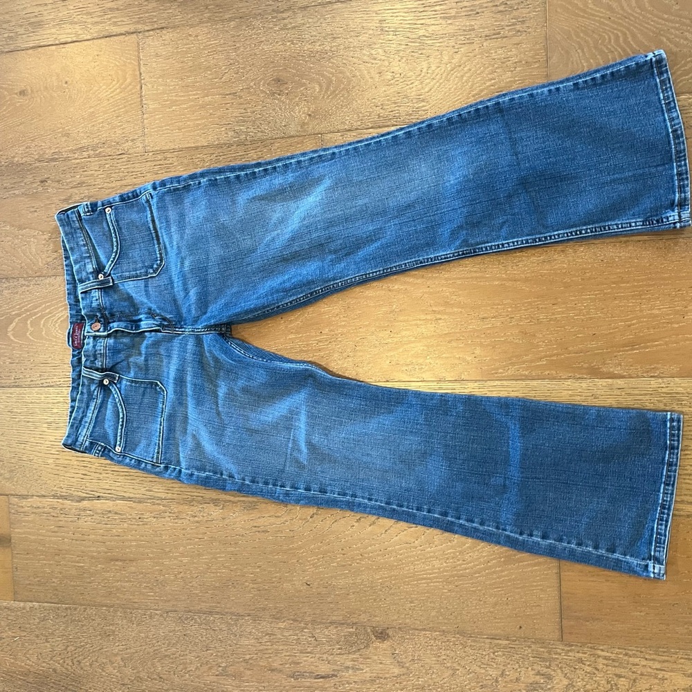 Vintage Women’s 515 Boot Cut Levi’s Jeans